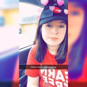 Meet your Posher, Hannah